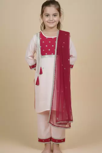 Pink embroidered cotton kurta set