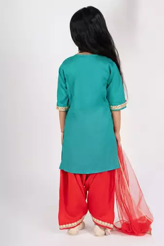 Blue embroidered cotton kurta set