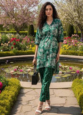 emerald green printed silk co-ord set for daywear 1