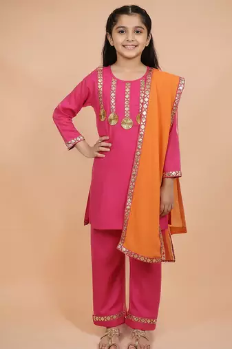 Pink embroidered cotton kurta set