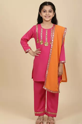 Pink embroidered cotton kurta set