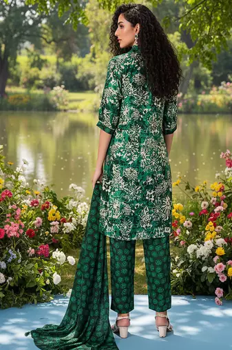 emerald green printed silk co-ord set for daywear