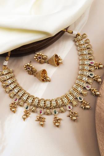 Antique finish multicolor bandhai necklace set