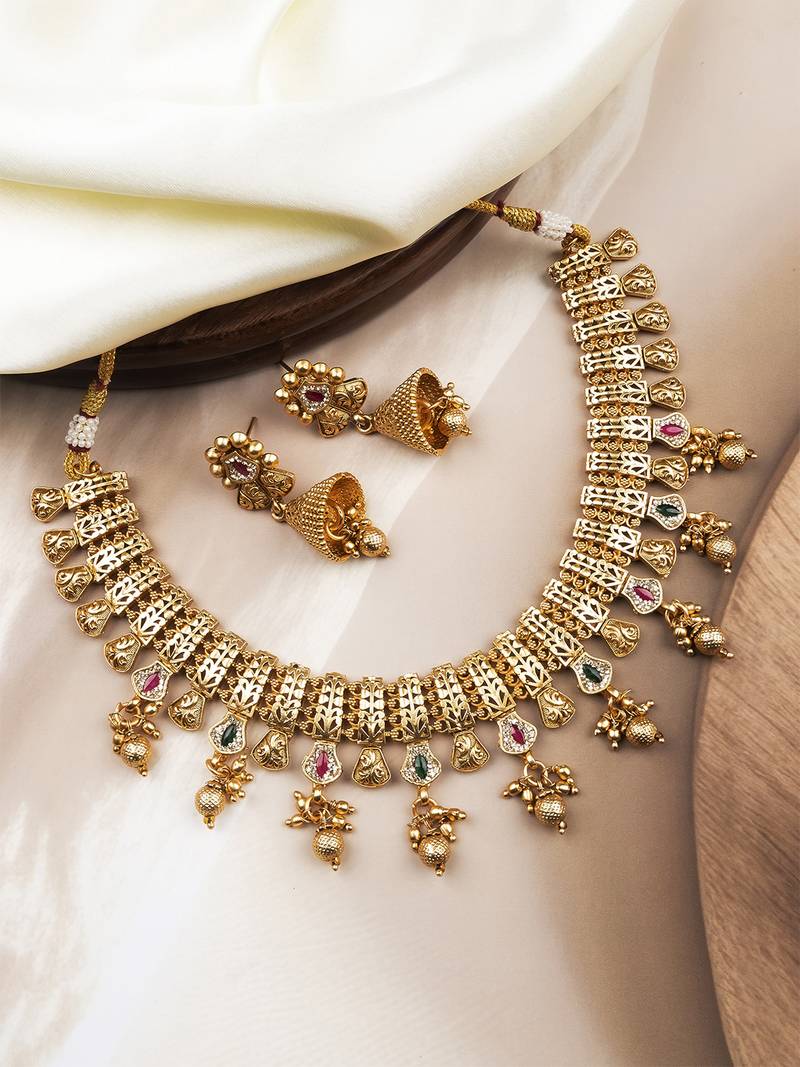 Antique finish multicolor bandhai necklace set