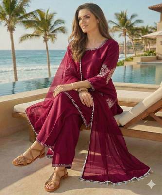 maroon crepe suit with sequin embroidery  2