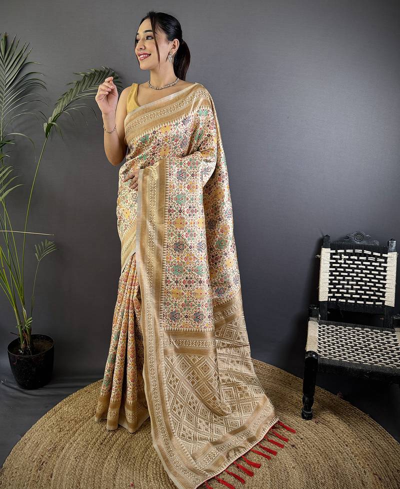 cream soft silk blend intricate floral & paisley motifs zari weaving banarasi saree