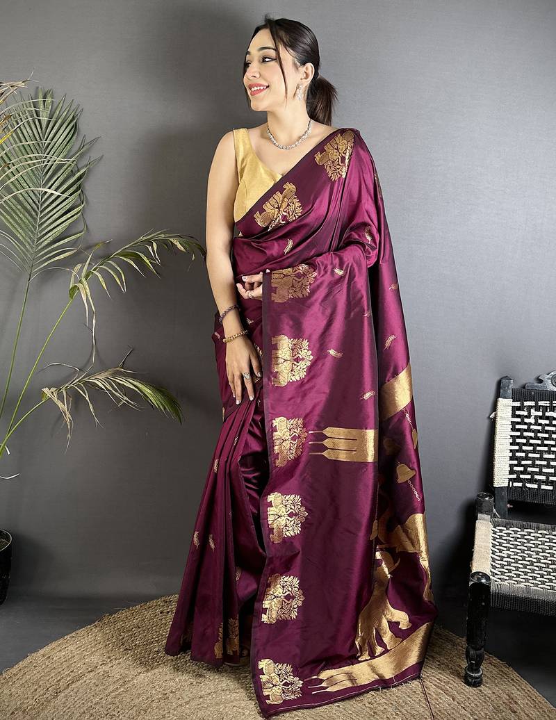 magenta soft silk blend mofits zari weaving banarasi saree with unique border