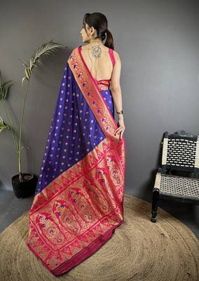 royal blue soft silk blend intricate motifs zari weaving banarasi saree with contrast weaving border 3
