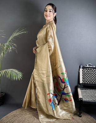 cream tissue minakari plain zari weaving paithani saree 2