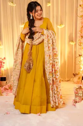 Tebby silk gown paired with contrast printed floral dupatta