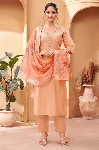Peach chanderi ethnic suit with organza dupatta