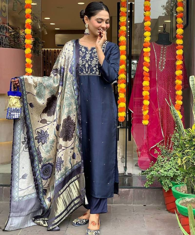 Navy blue embroidered chanderi viscose kurta set with dupatta