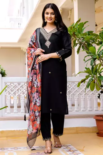 Embroidered viscose chanderi black salwar kameez