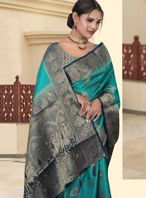 Teal Green Dola silk blend Saree with Heavy Gold Zari Border & Traditional Designer Pallu | Wedding & Festive Wear 3
