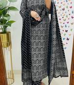 Floral embroidered pure cotton v neck kurta trouser & dupatta set