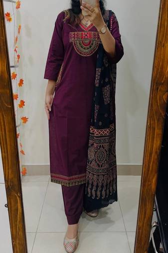 Floral embroidered pure cotton v neck kurta trouser & dupatta set