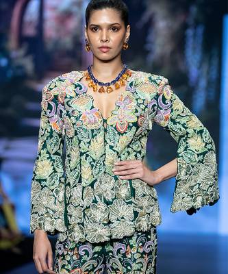 Green embroidered rawsilk sharara set 5