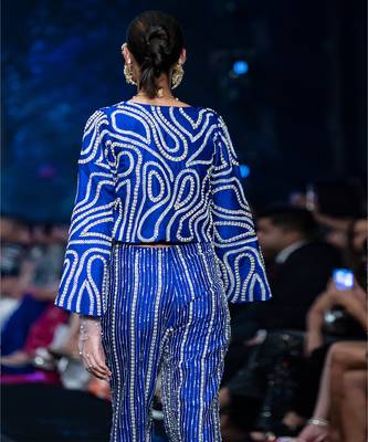 Royal blue embroidered rawsilk co ord set 4