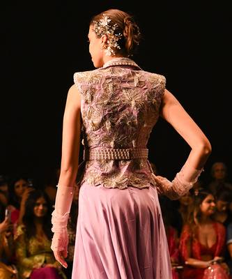 Lavender embroidered rawsilk co ord set 5