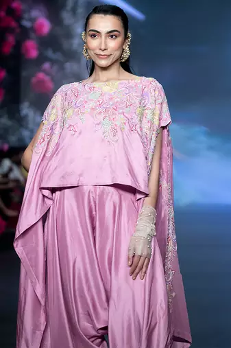 Pink embroidered puresilk co ord set