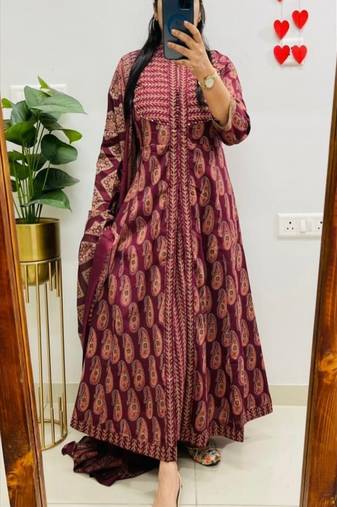 Floral printed pure cotton round neck kurta trouser & dupatta set