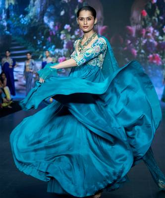 Blue embroidered rawsilk anarkali set 2