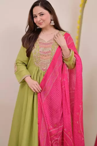 green silk chinnon embroidered kurti set with silk dupatta