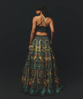 Charcoal Printed Linen Lehenga Set 2