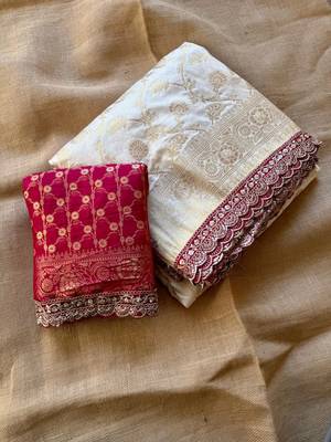 Off White Color Jaqurad Weaving Work Viscos & Naylon Dola Silk Blend Saree 2