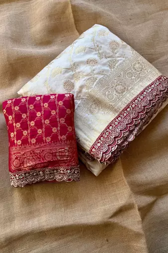 Off White Color Jaqurad Weaving Work Viscos & Naylon Dola Silk Blend Saree