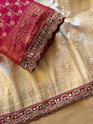 Off White Color Jaqurad Weaving Work Viscos & Naylon Dola Silk Blend Saree 5