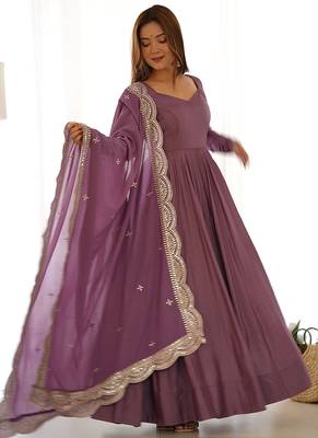 Women pure romansilk chanderi fully flair anarkali pant with dupatta set 3