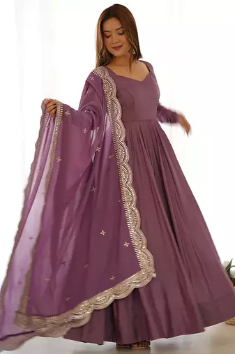 Women pure romansilk chanderi fully flair anarkali pant with dupatta set
