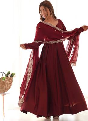 Women pure romansilk chanderi fully flair anarkali pant with dupatta set 3