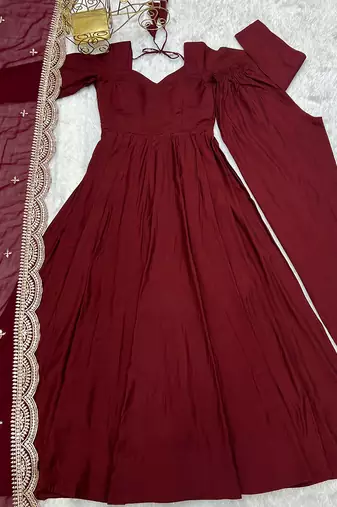 Women pure romansilk chanderi fully flair anarkali pant with dupatta set
