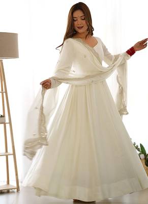 Women pure romansilk chanderi fully flair anarkali pant with dupatta set 3