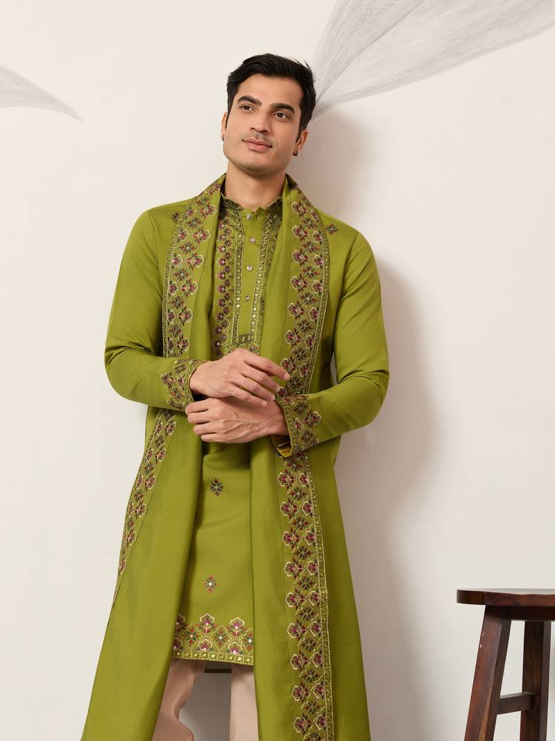 FLUORESENT GREEN VISCOSE SILK THREAD & SEQUINS EMBROIDERED WORK FESTIVAL MARRIAGE PARTY WEAR STRAIGHT KURTA DUPATTA