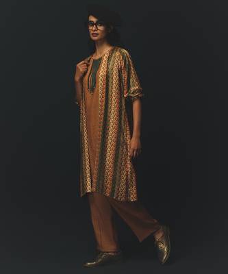 Multicolor printed satin kurta set 2