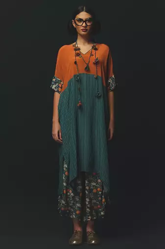 Blue embroidered crepe kurta set