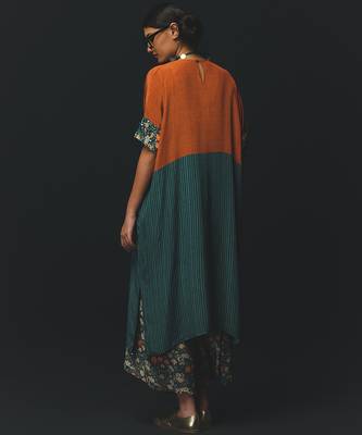 Blue embroidered crepe kurta set 3