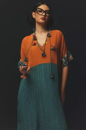 Blue embroidered crepe kurta set