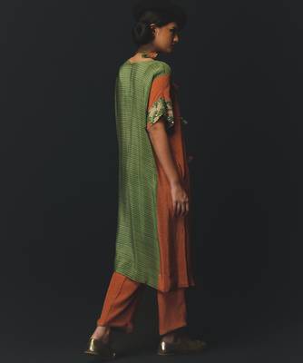Green and Orange embroidered crepe kurta set 3