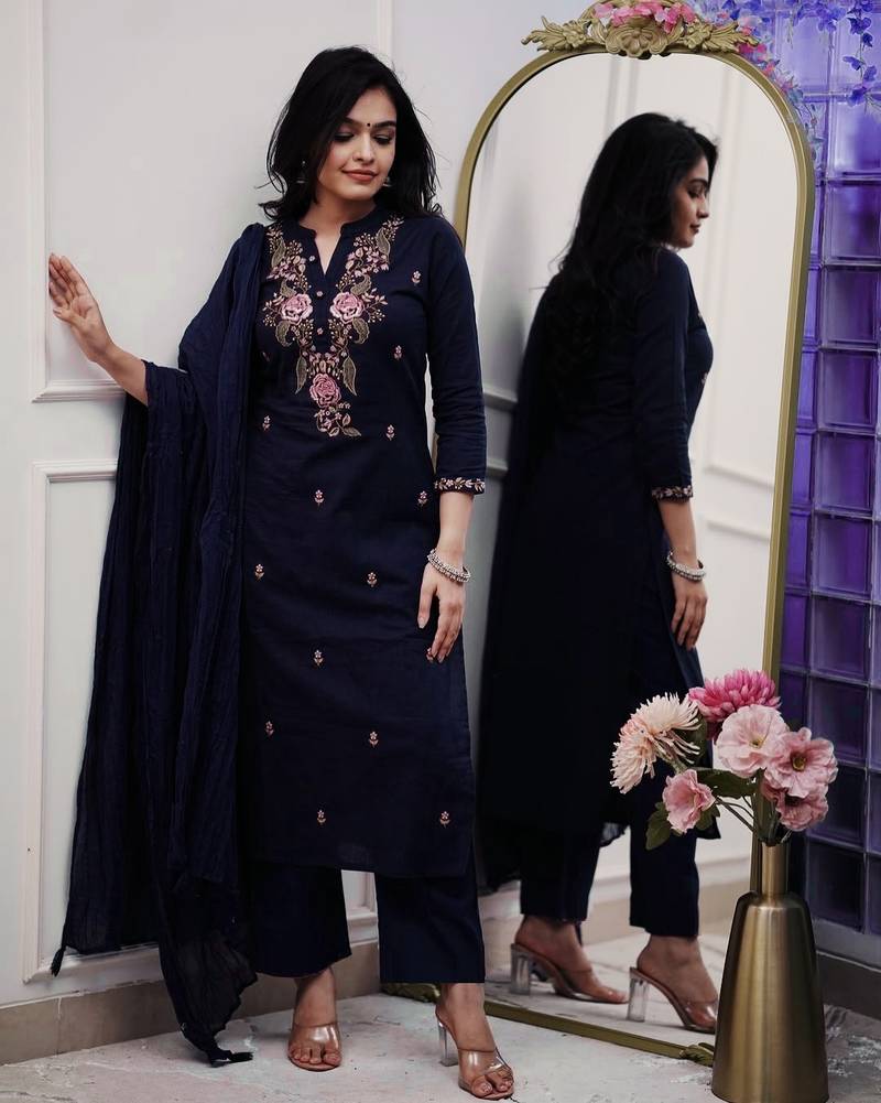 Women navy embroidered kurta set with dupatta
