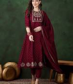 Emerald maroon embroidered kurta pant set with dupatta