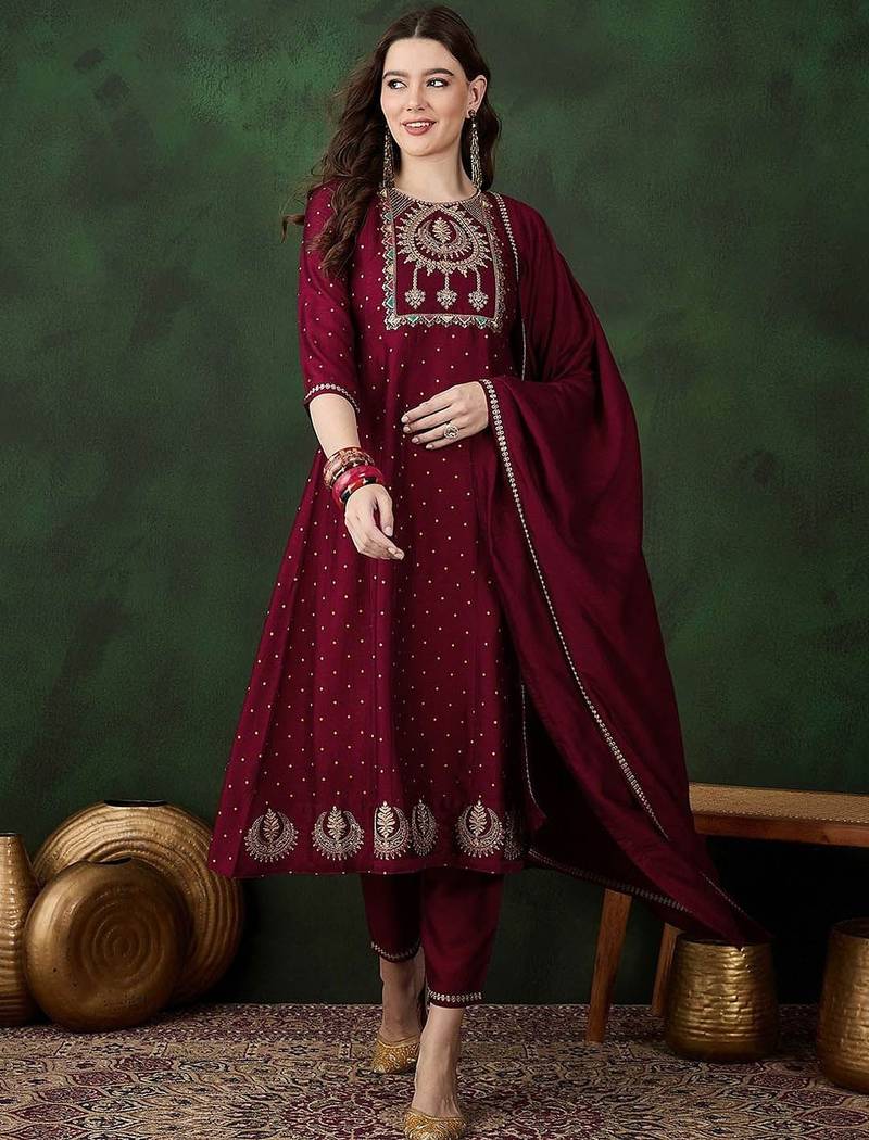Emerald maroon embroidered kurta pant set with dupatta