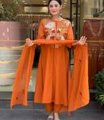 Women orange embroidered kurta set with dupatta