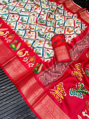 White Color Jaqurad Jari Weveing Work Dola Lichi ART Silk Saree 3