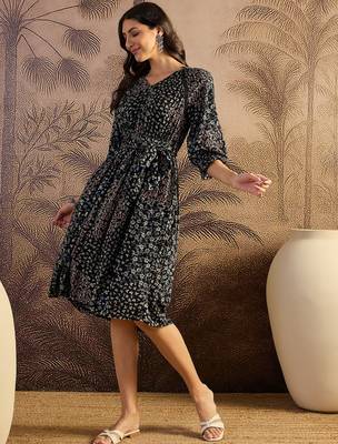 women's printed fit and flare  black viscose rayon dress 4