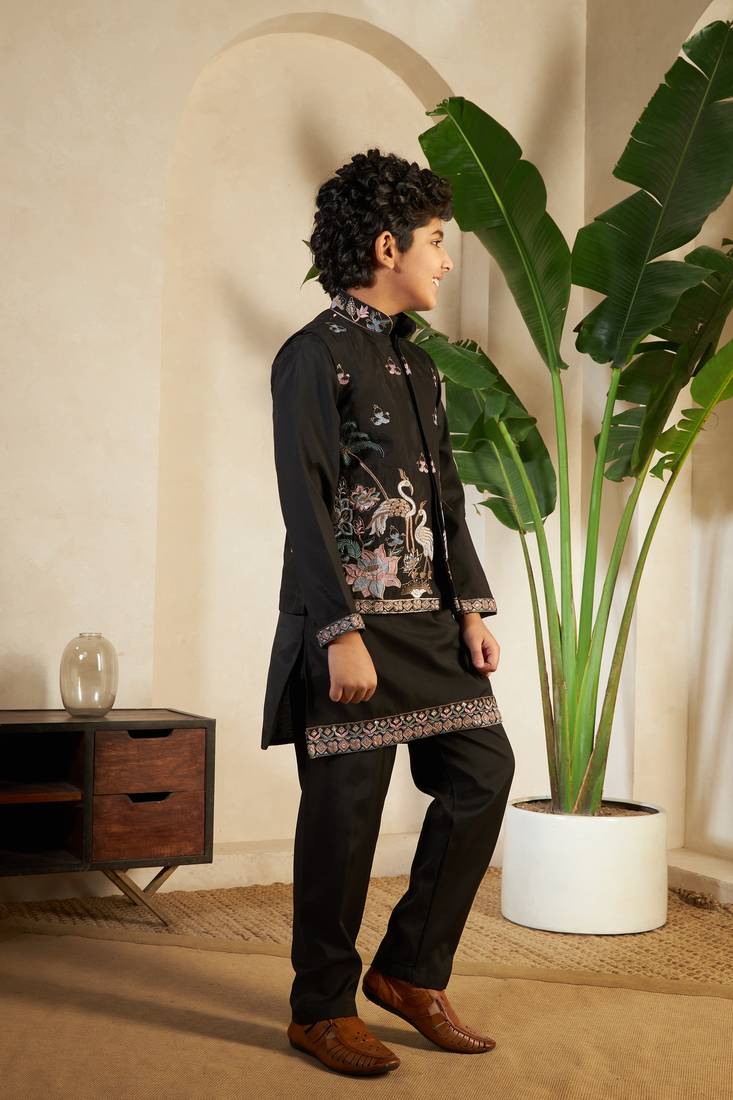 black viscose silk thread embroidered boys kurta set with jacket