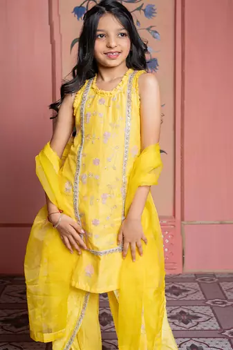 Yellow embroidered chanderi kurta set